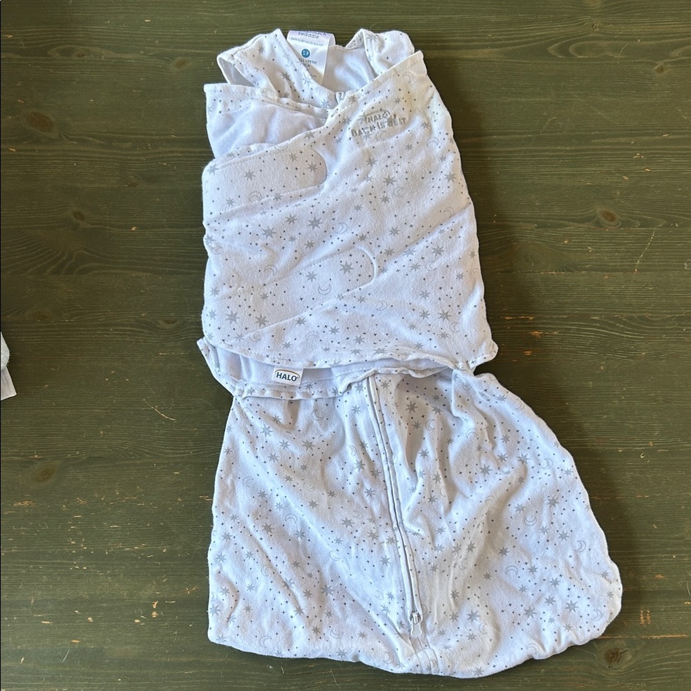 Halo Swaddle with Starry Design